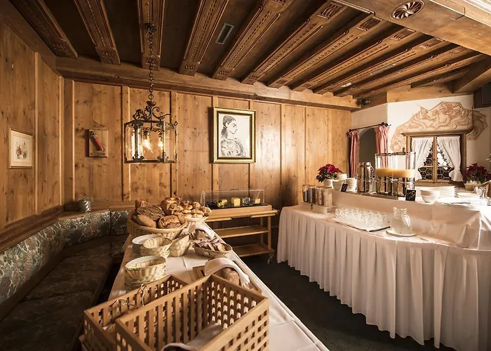 Posthotel Отель 4*