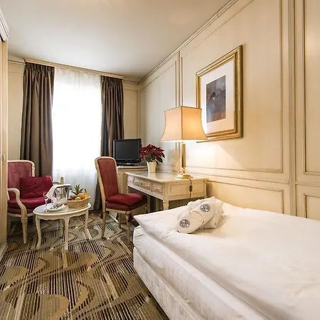 Posthotel Готель 4*