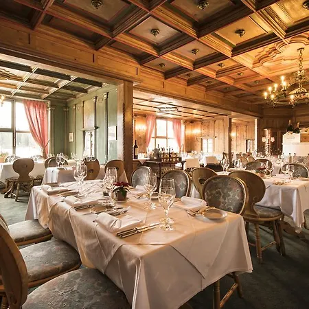 מלון Posthotel 4*