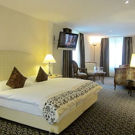 מלון Posthotel ארוזה