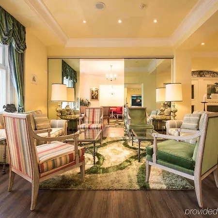 Posthotel Hotel 4*